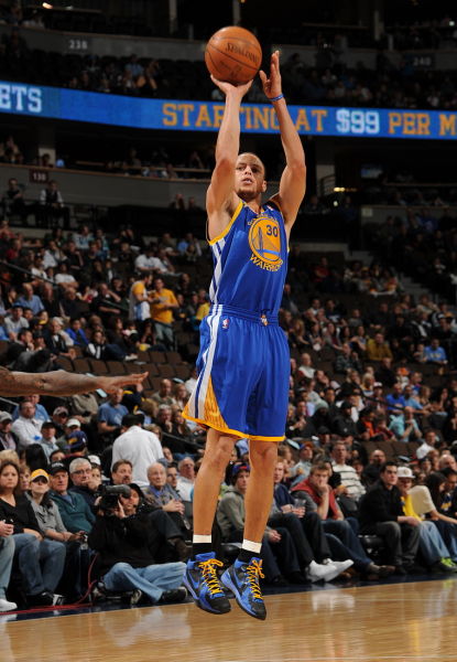 占据了有利 占据了有利